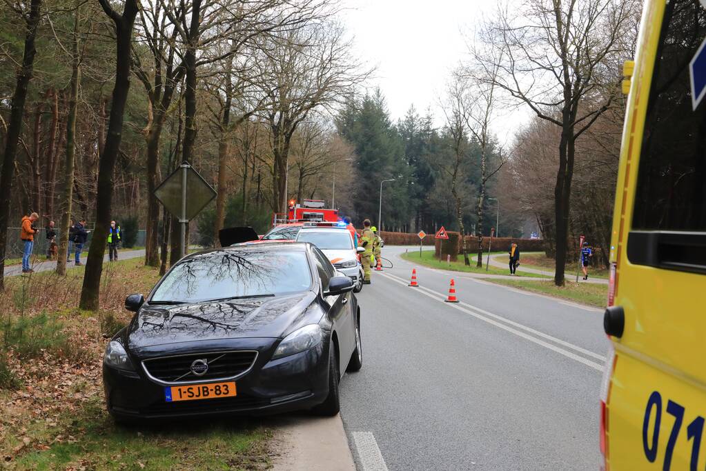Auto botst op voorganger