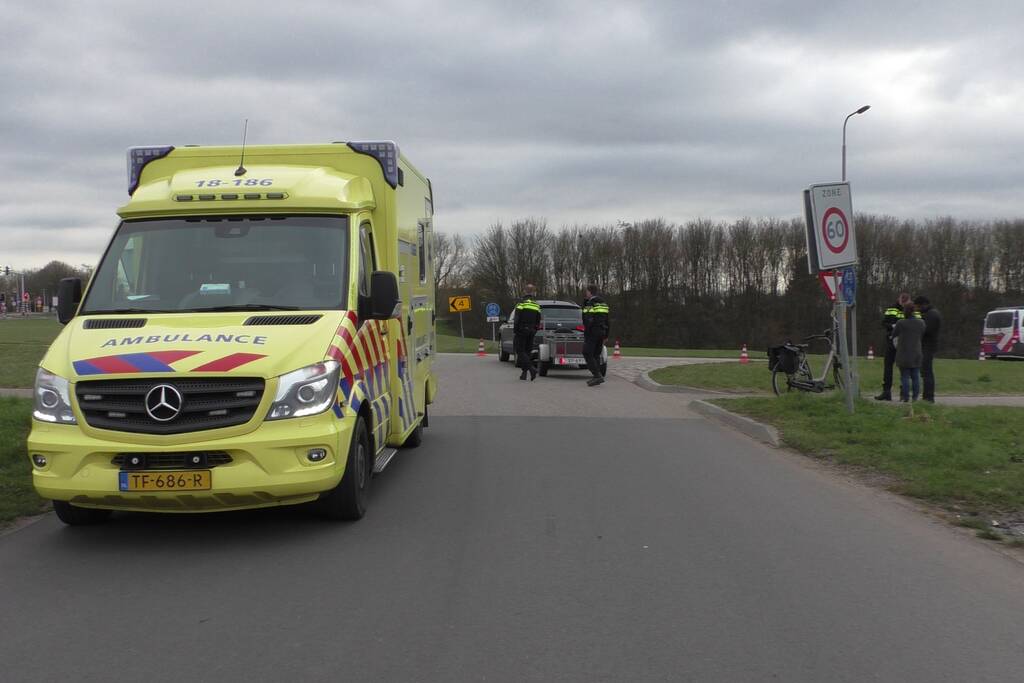 Fietser gewond bij aanrijding