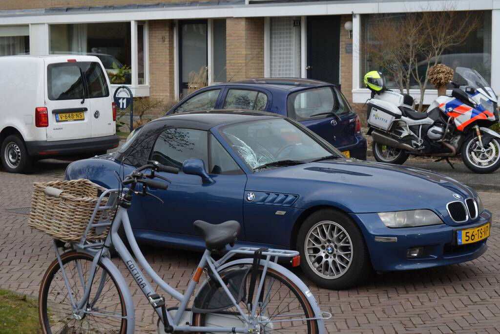 Fietser aangereden door auto