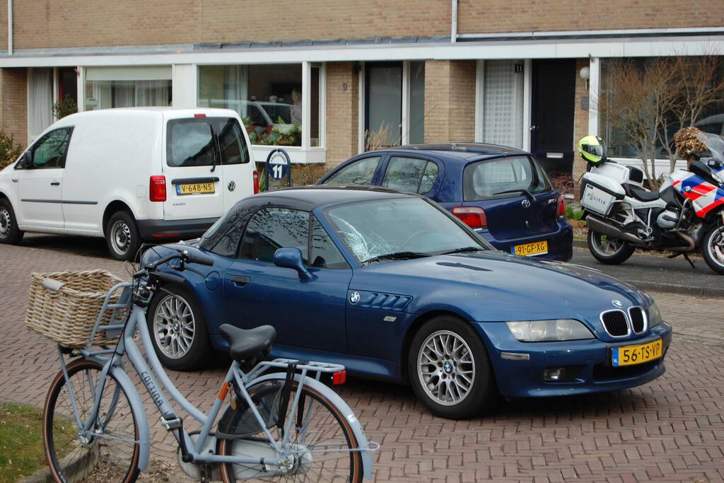 Fietser aangereden door auto