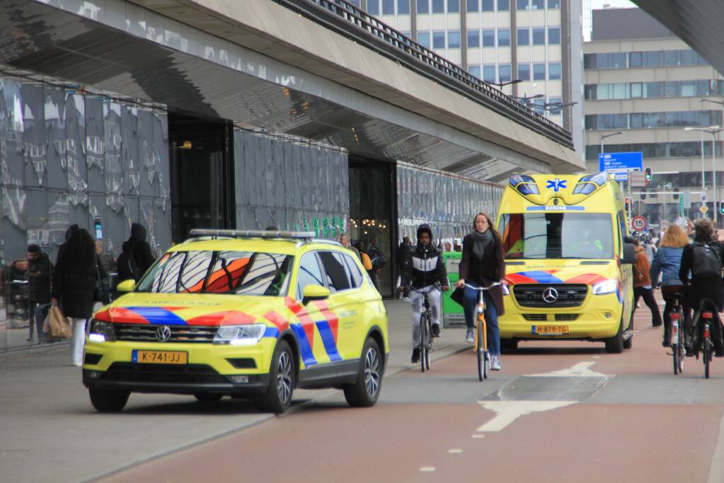 Centraal station ontruimd na aantreffen verdacht pakket
