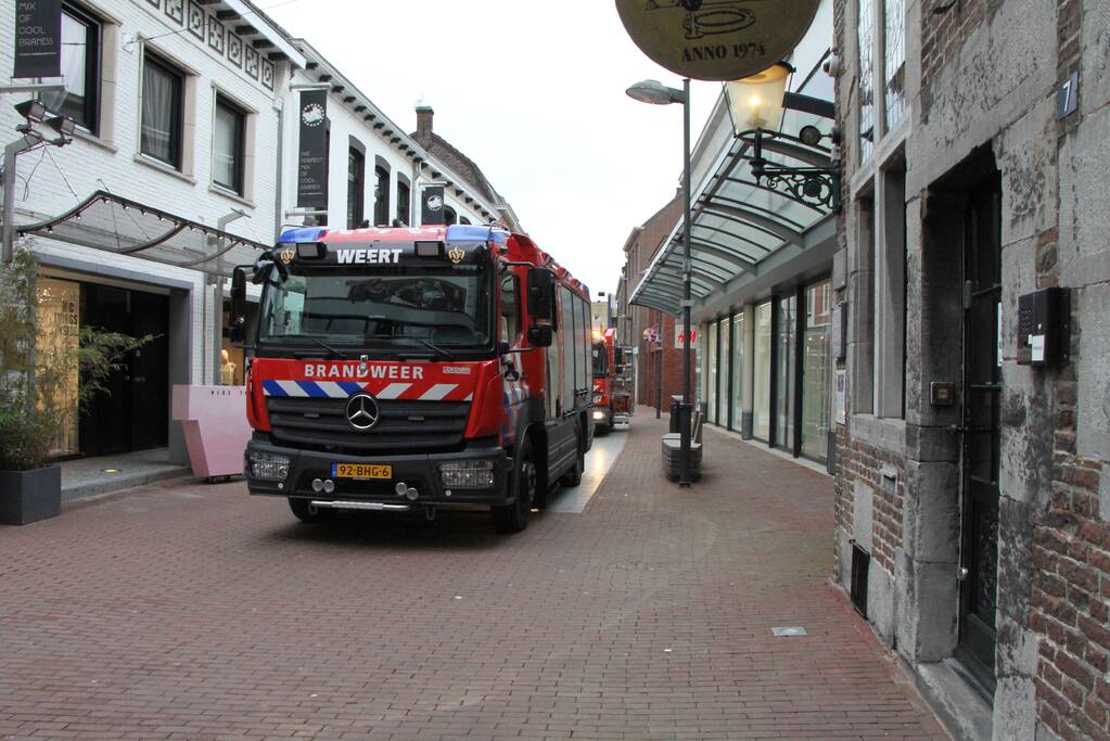 Wateroverlast in magazijn van KPN winkel