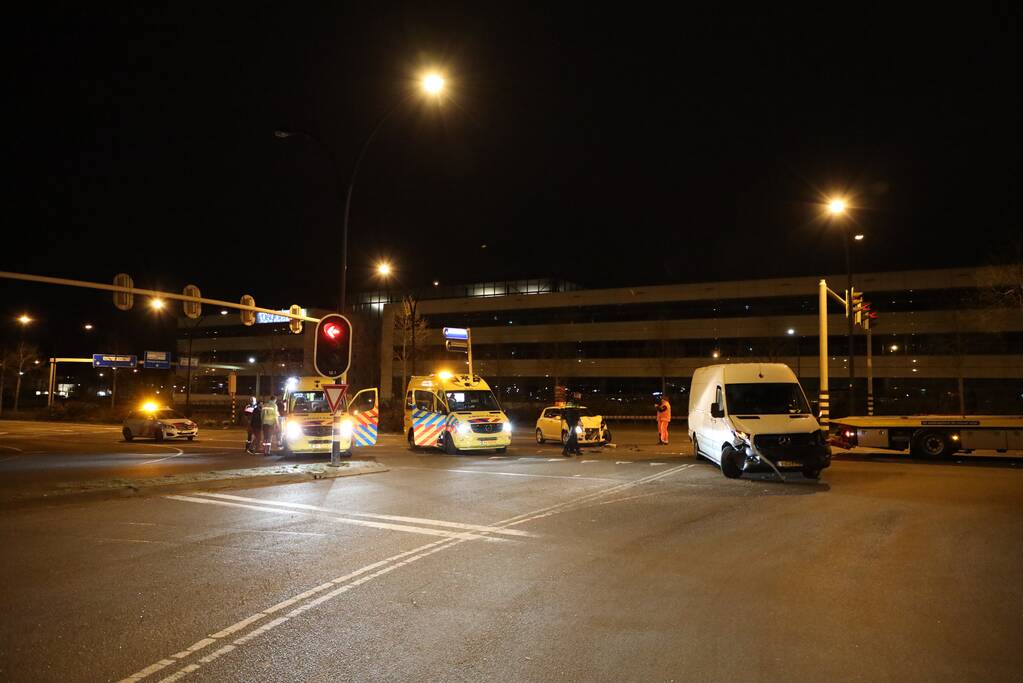 Forse schade bij frontale aanrijding