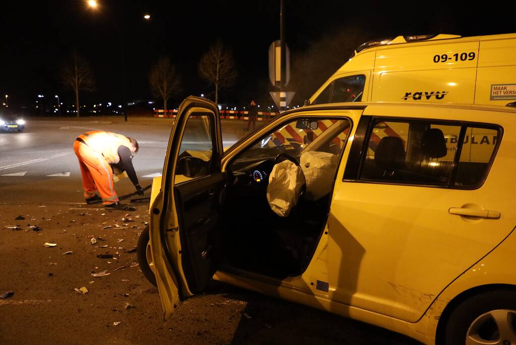 Forse schade bij frontale aanrijding