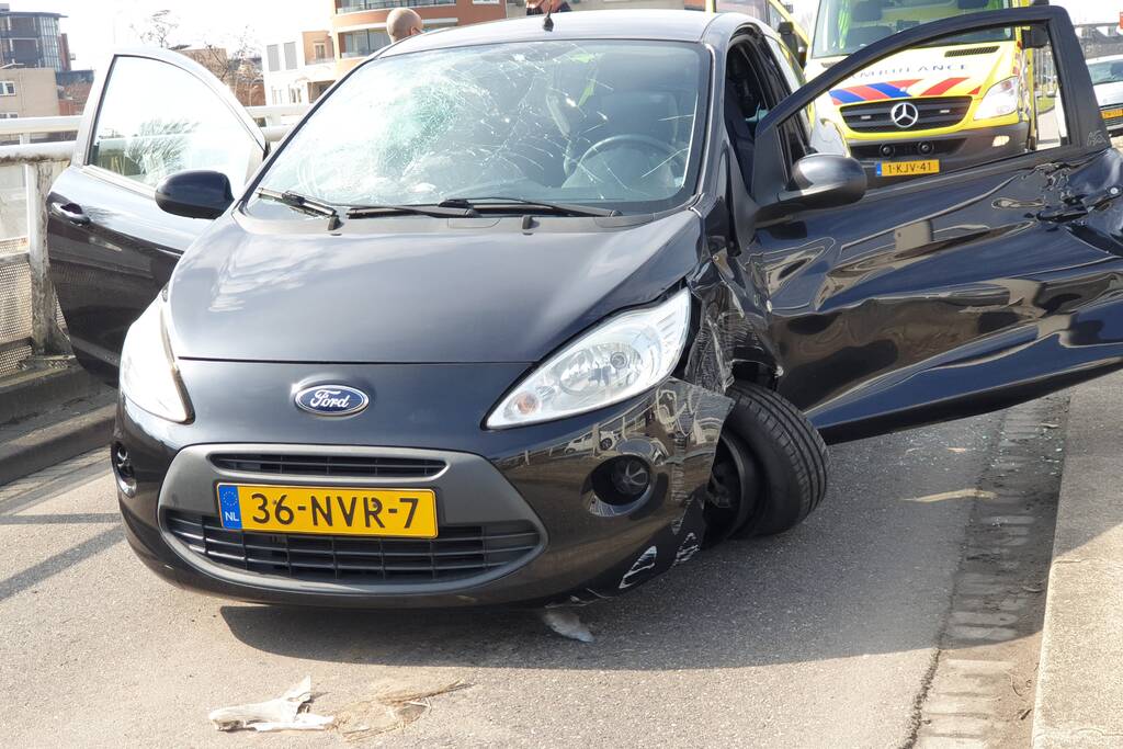 Flinke schade bij verkeersongeval