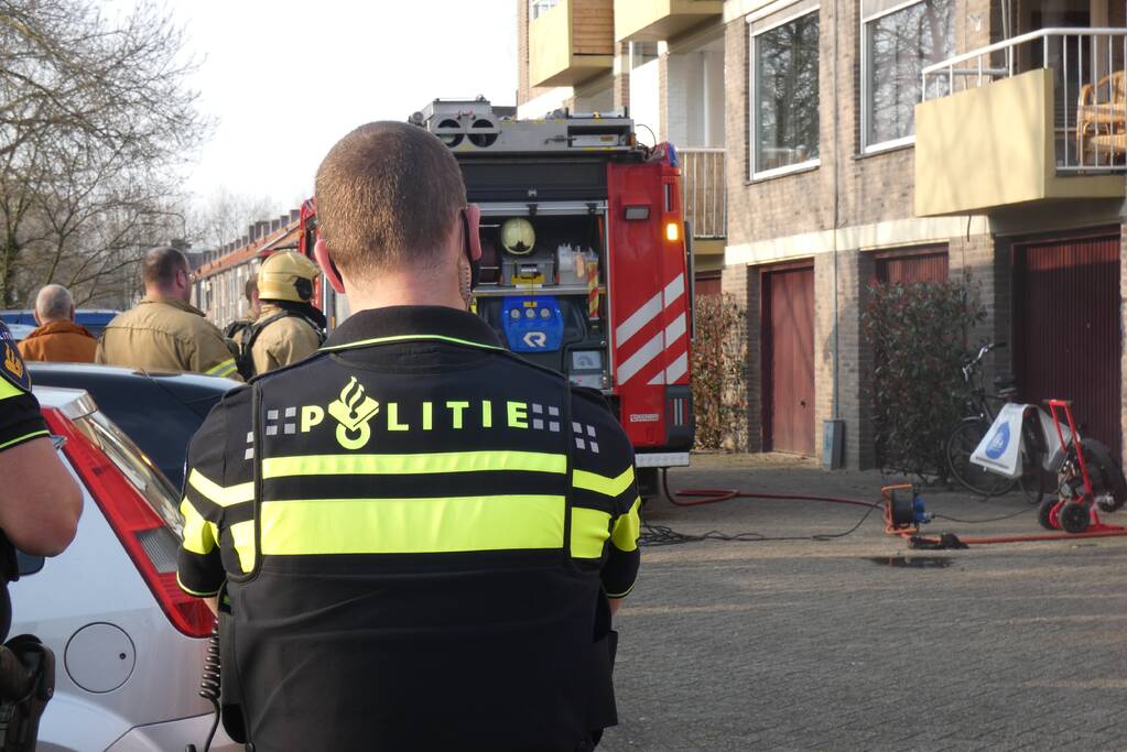 Flatwoning zwaar beschadigd door brand