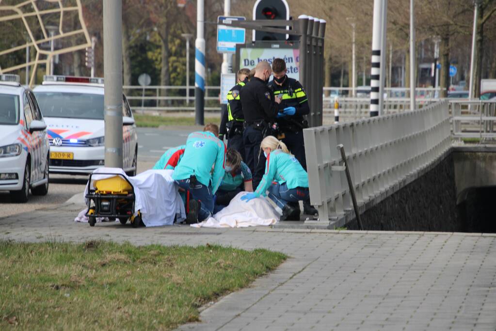 Persoon gewond geraakt bij bushalte