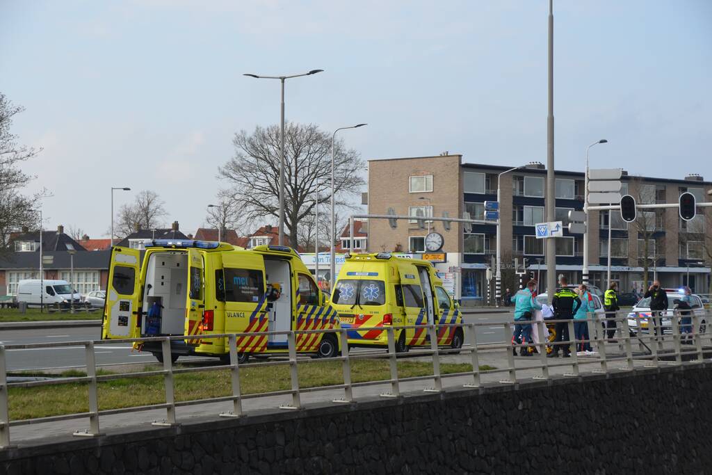 Persoon gewond geraakt bij bushalte