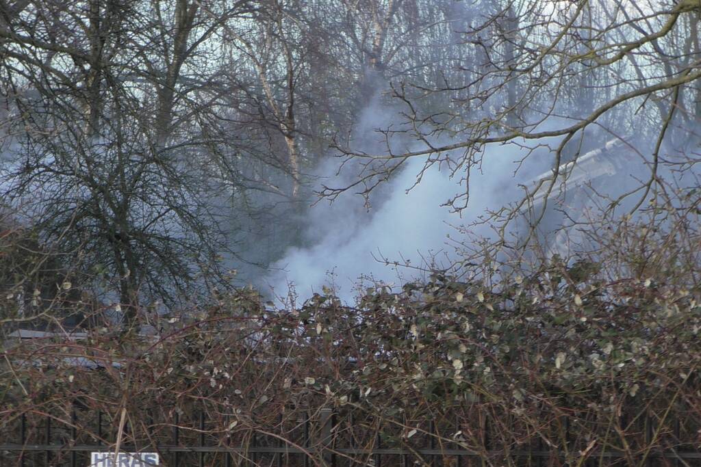 Zwaargewonde bij uitslaande brand