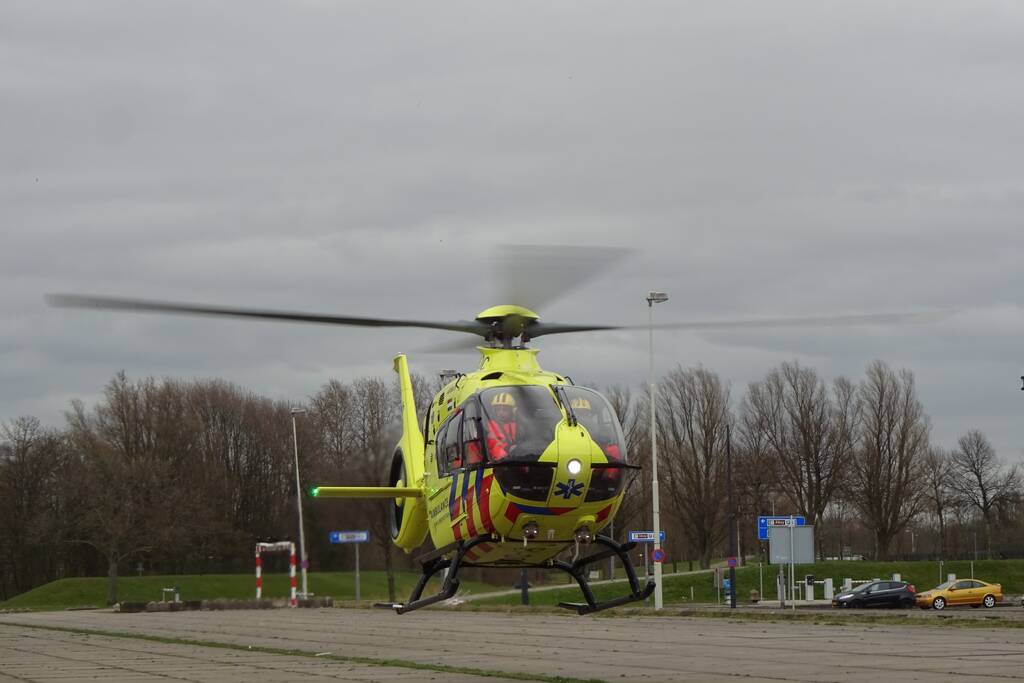 Drie aanhoudingen na steekpartij in woning