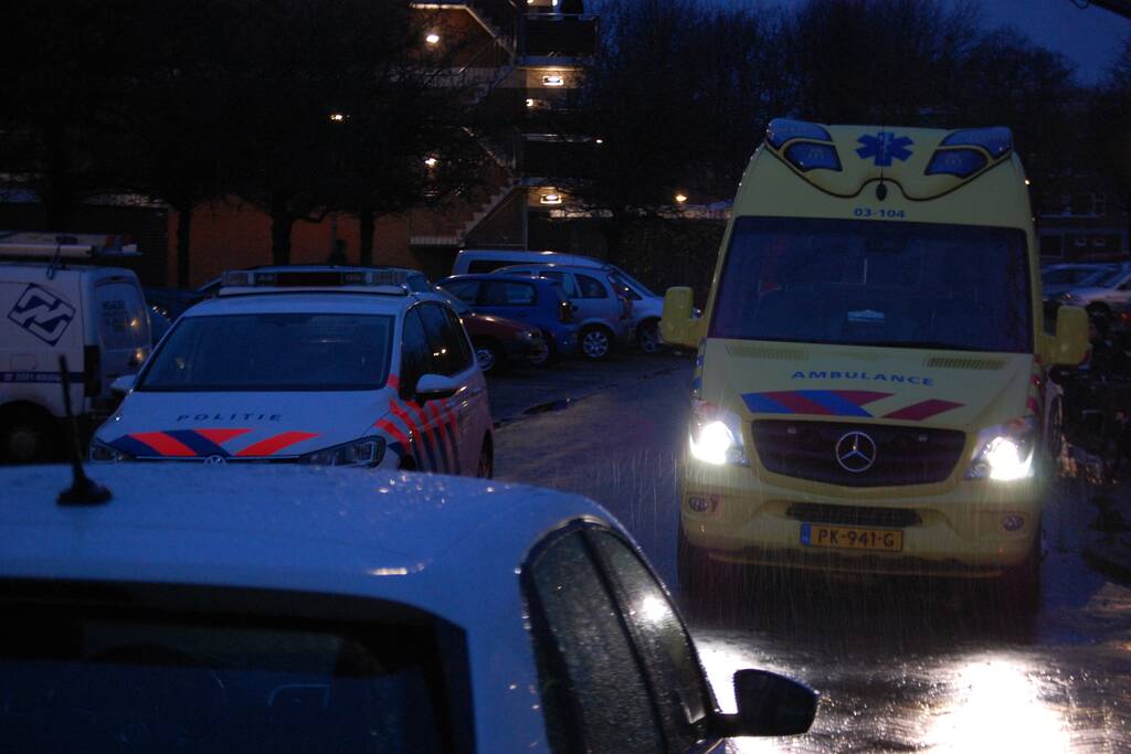 Politie stelt steekwapen veilig na steekincident