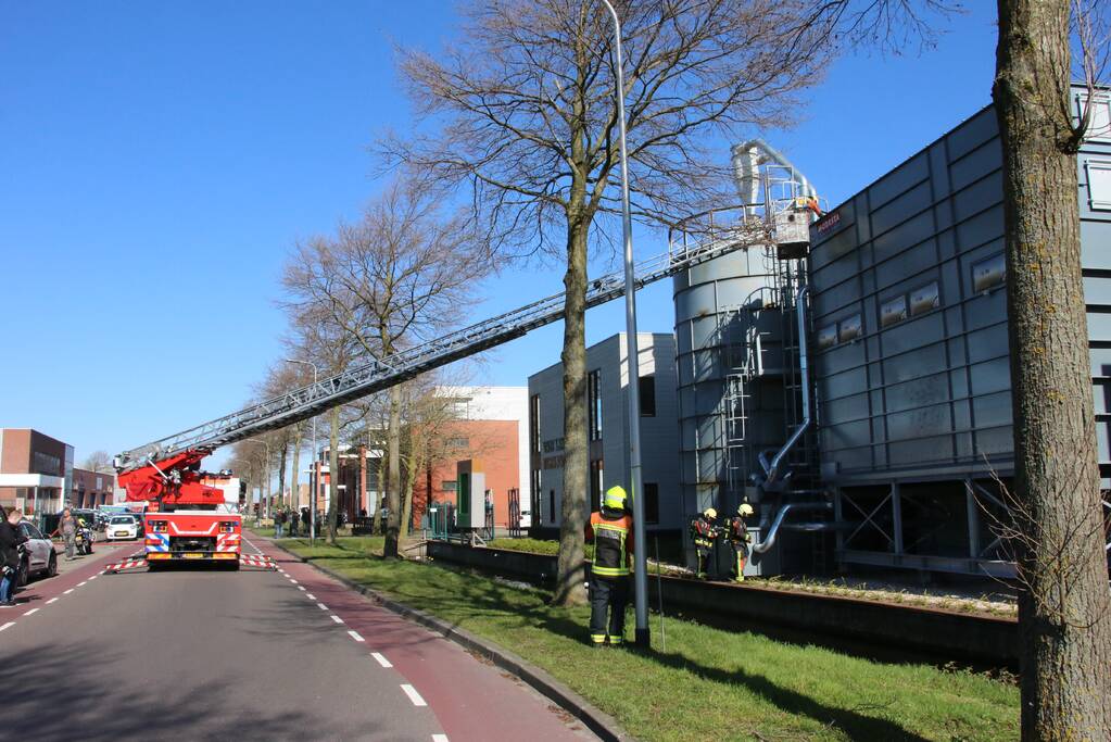 Brand in afzuiginstallatie Van Leeuwen Kozijnen