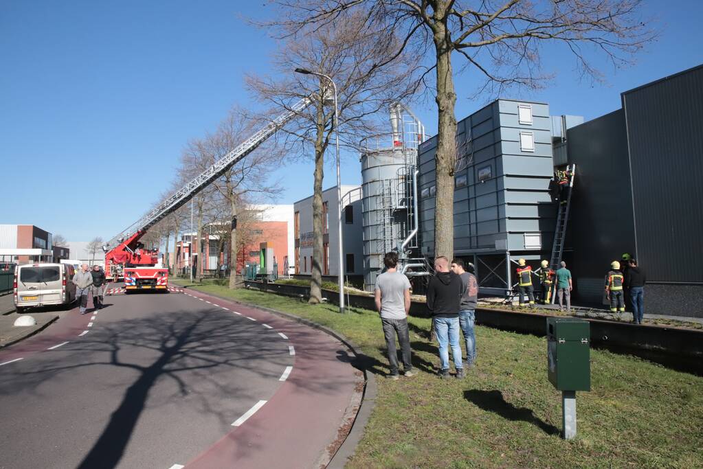 Brand in afzuiginstallatie Van Leeuwen Kozijnen