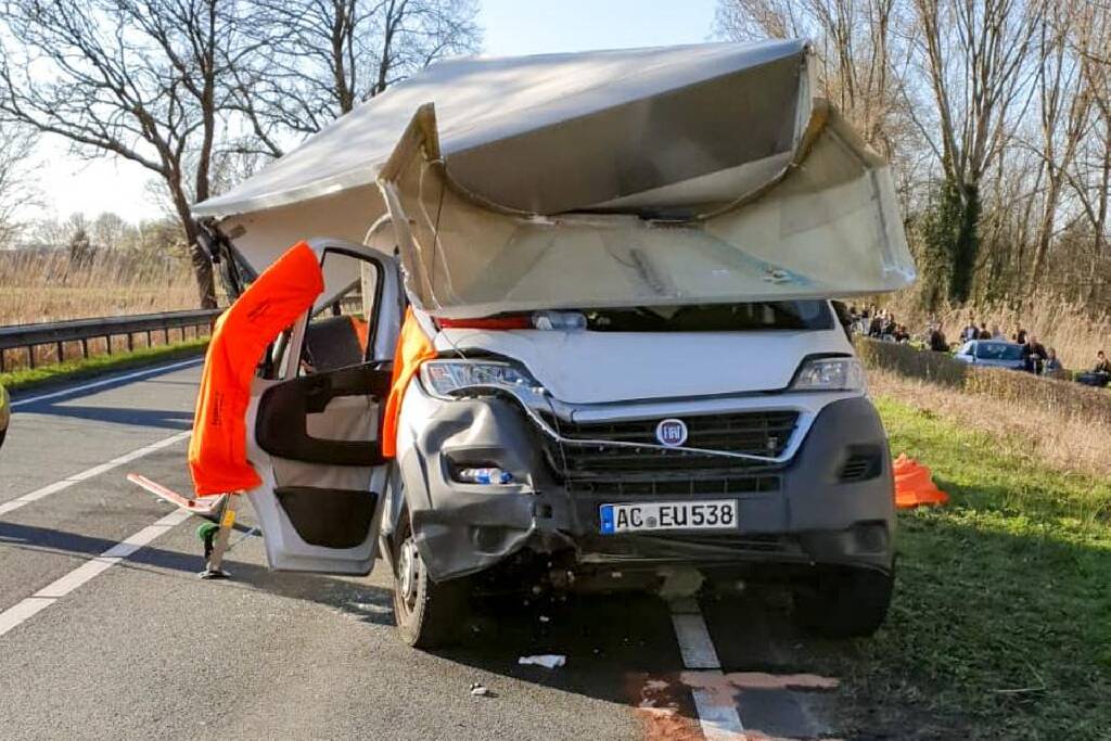 Gewonden bij ernstig ongeval met vrachtwagen