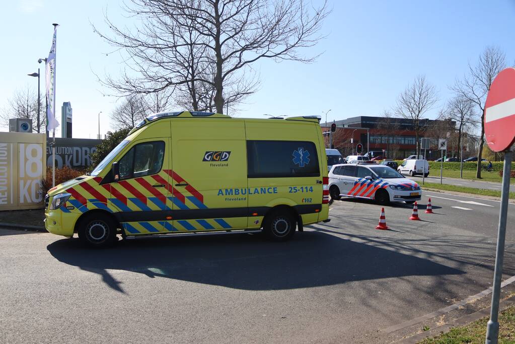 Persoon op fiets gewond na val