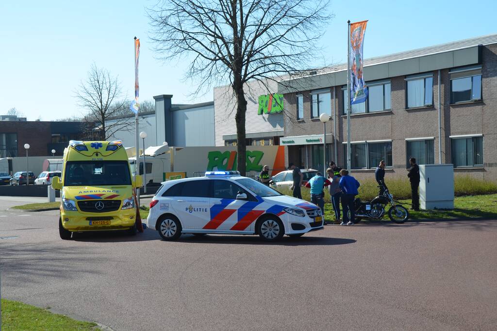 Motorrijder gewond bij verkeersongeval