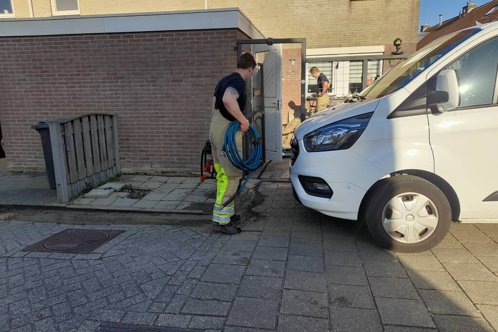 Waterlekkage na doorzagen leiding