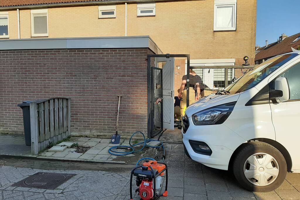 Waterlekkage na doorzagen leiding