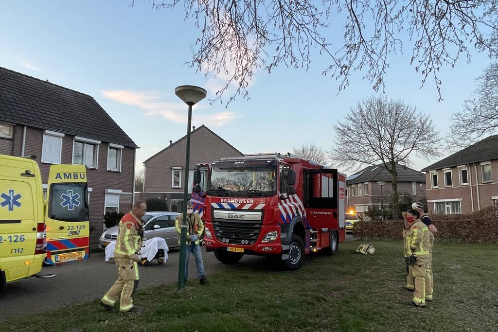 Man raakt zwaargewond bij val in woning