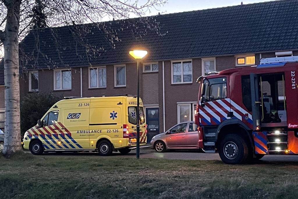 Man raakt zwaargewond bij val in woning