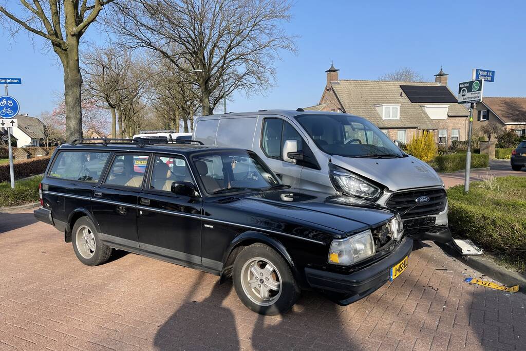 Twee gewonden bij ongeval