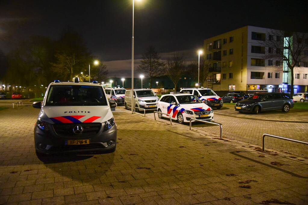 Aanhoudingen na inval woning