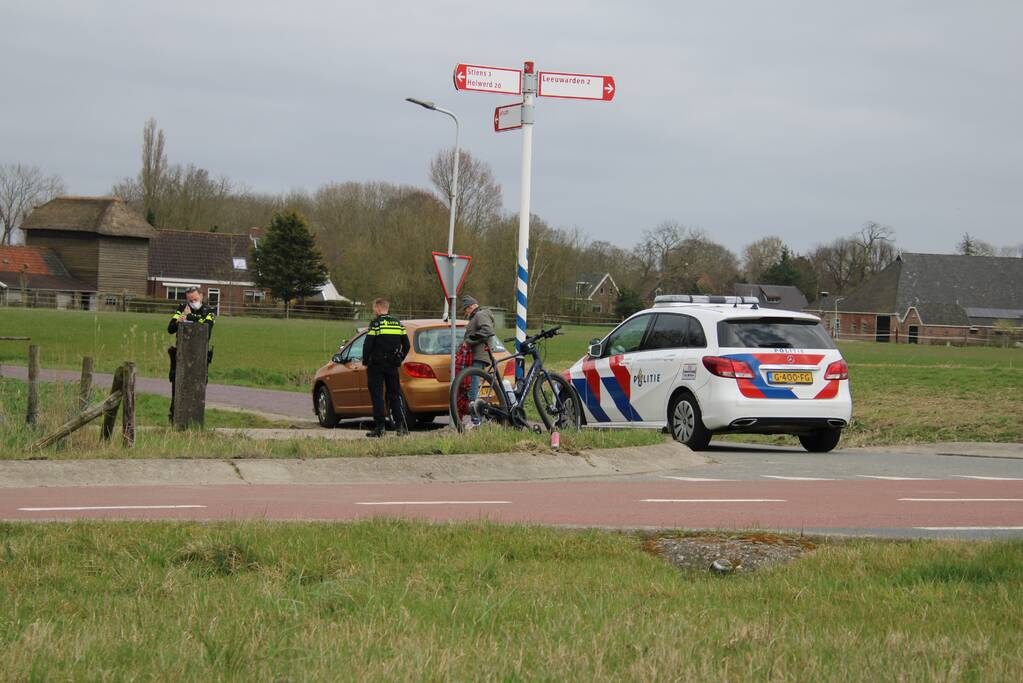 Mountainbiker gewond bij botsing met auto