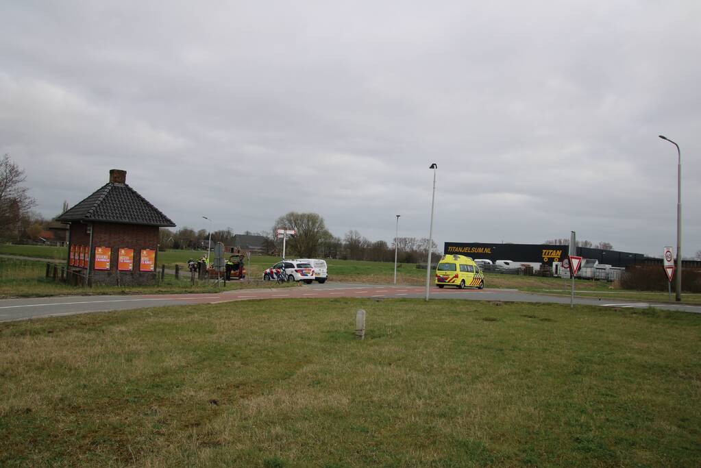 Mountainbiker gewond bij botsing met auto