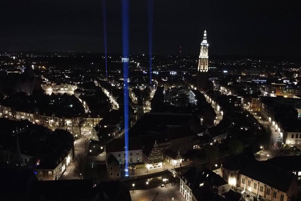 Connecting lights verlichten stad