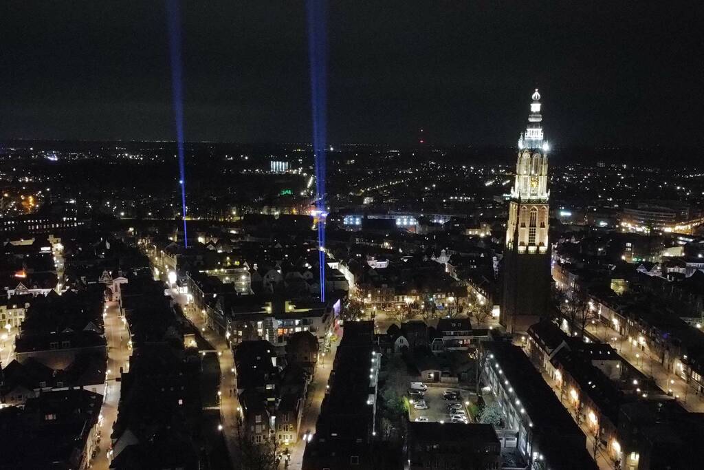 Connecting lights verlichten stad