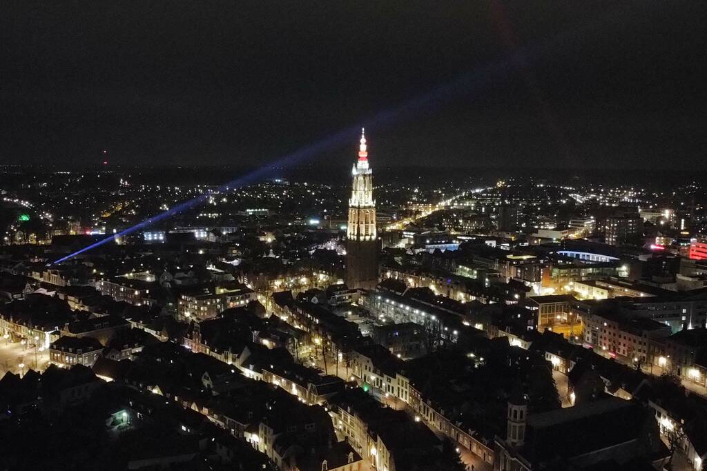 Connecting lights verlichten stad