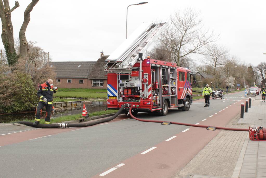 Brand in vrijstaande garageboxen