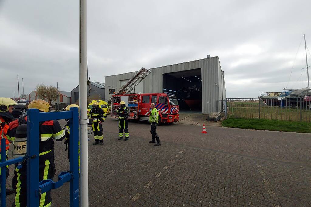 Brand bij jacht coating bedrijf