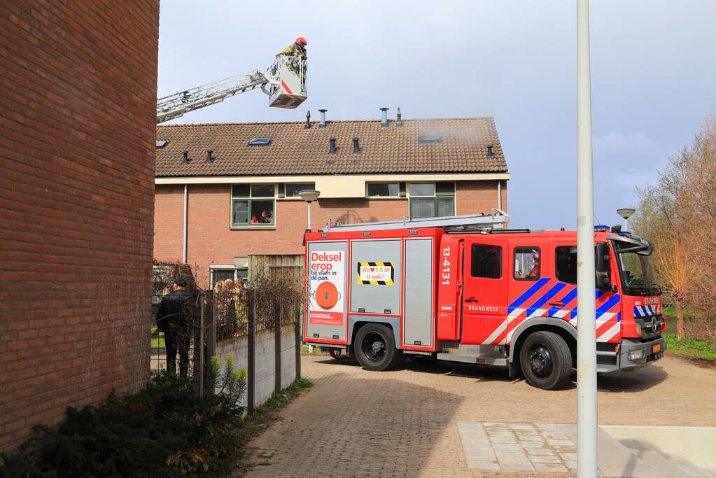 Bewoner aangehouden na brand op zolder