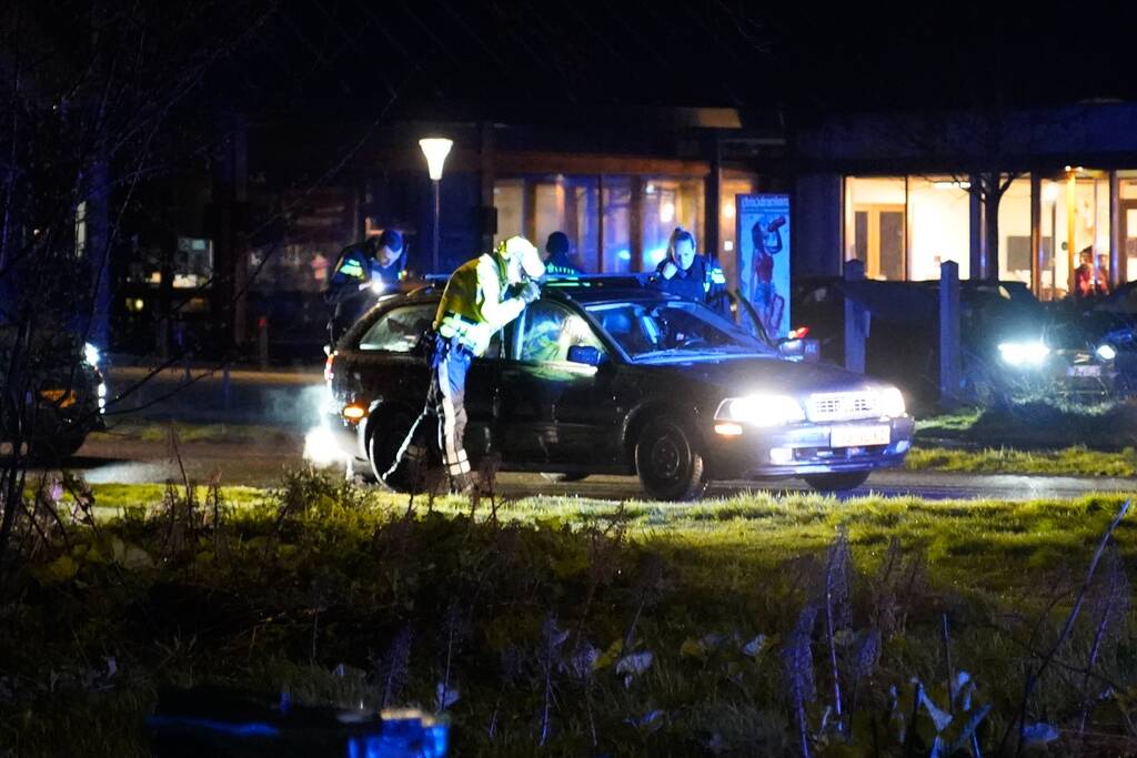 Jongeren bedreigt met vuurwapen