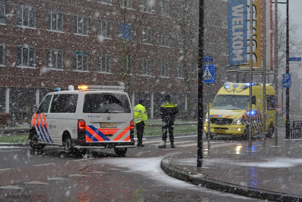 Voetganger aangereden door auto