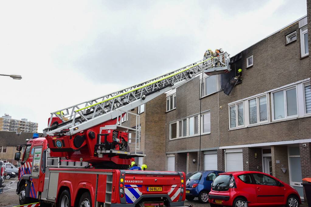 Slaapkamer compleet verwoest door uitslaande brand