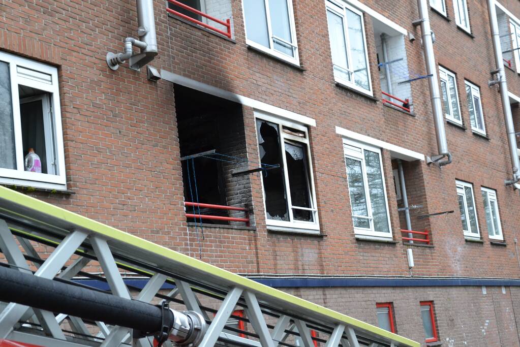Flat ontruimd door brand