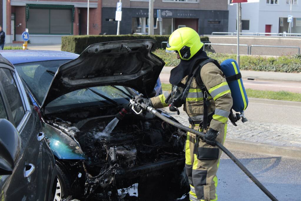 Flinke schade na autobrand