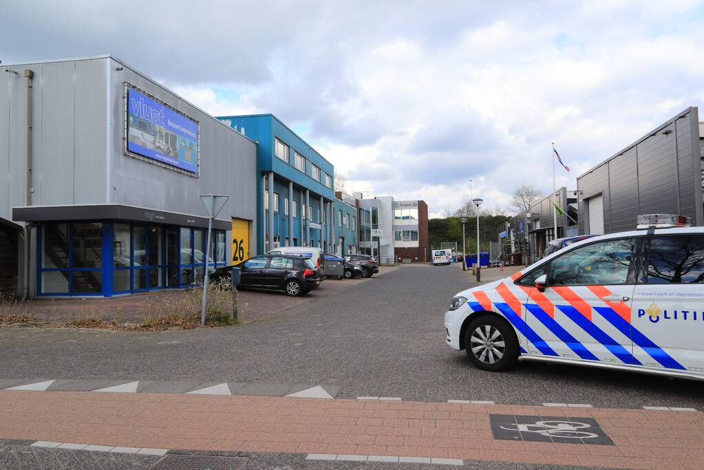 Grote zoekactie naar gevluchte mannen