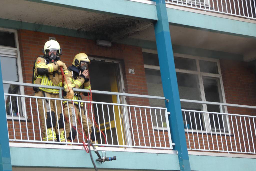 Veel schade na keukenbrand in flatwoning