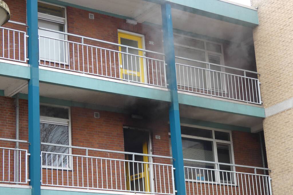 Veel schade na keukenbrand in flatwoning