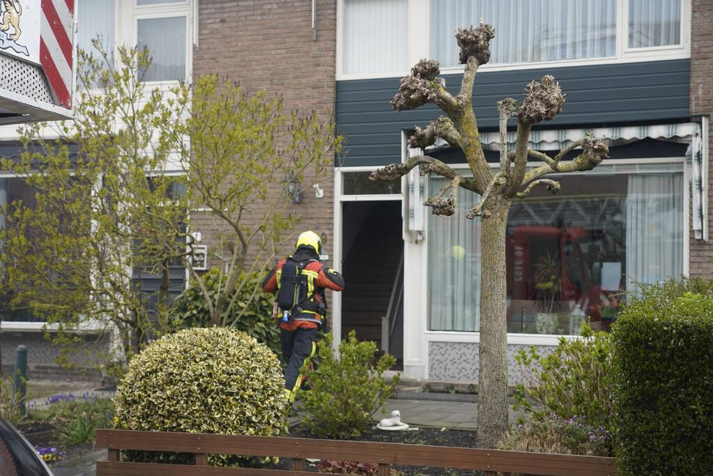 Veel rook bij brand in schoorsteen