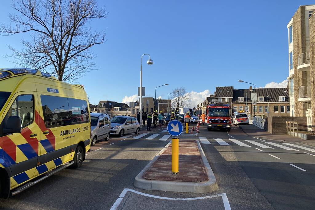 Verkeersongeval tussen meerdere voertuigen