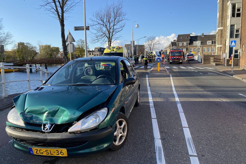 Verkeersongeval tussen meerdere voertuigen
