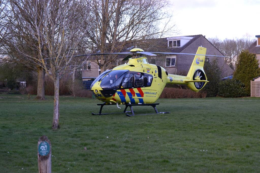 Traumahelikopter voor incident in woning
