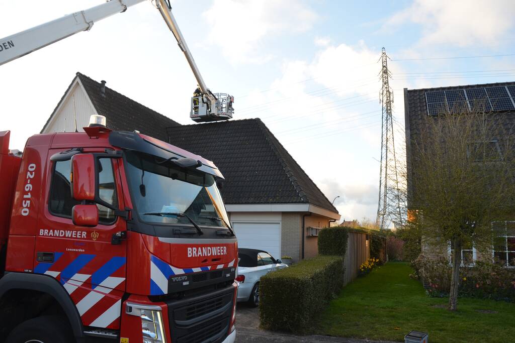 Schoorsteen geveegd na brand