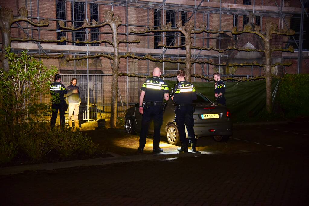 Veel politie na vermoedelijke poging tot inbraak