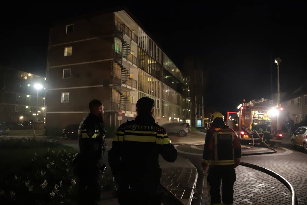 Auto gaat in vlammen op