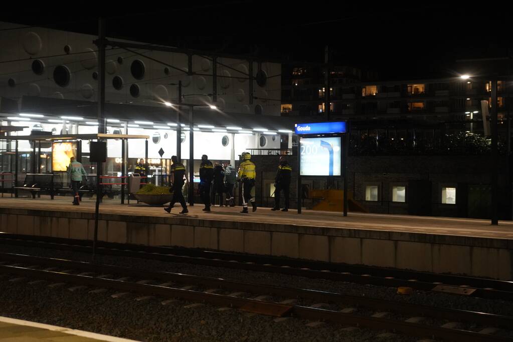 Geen treinen door ongeval bij station